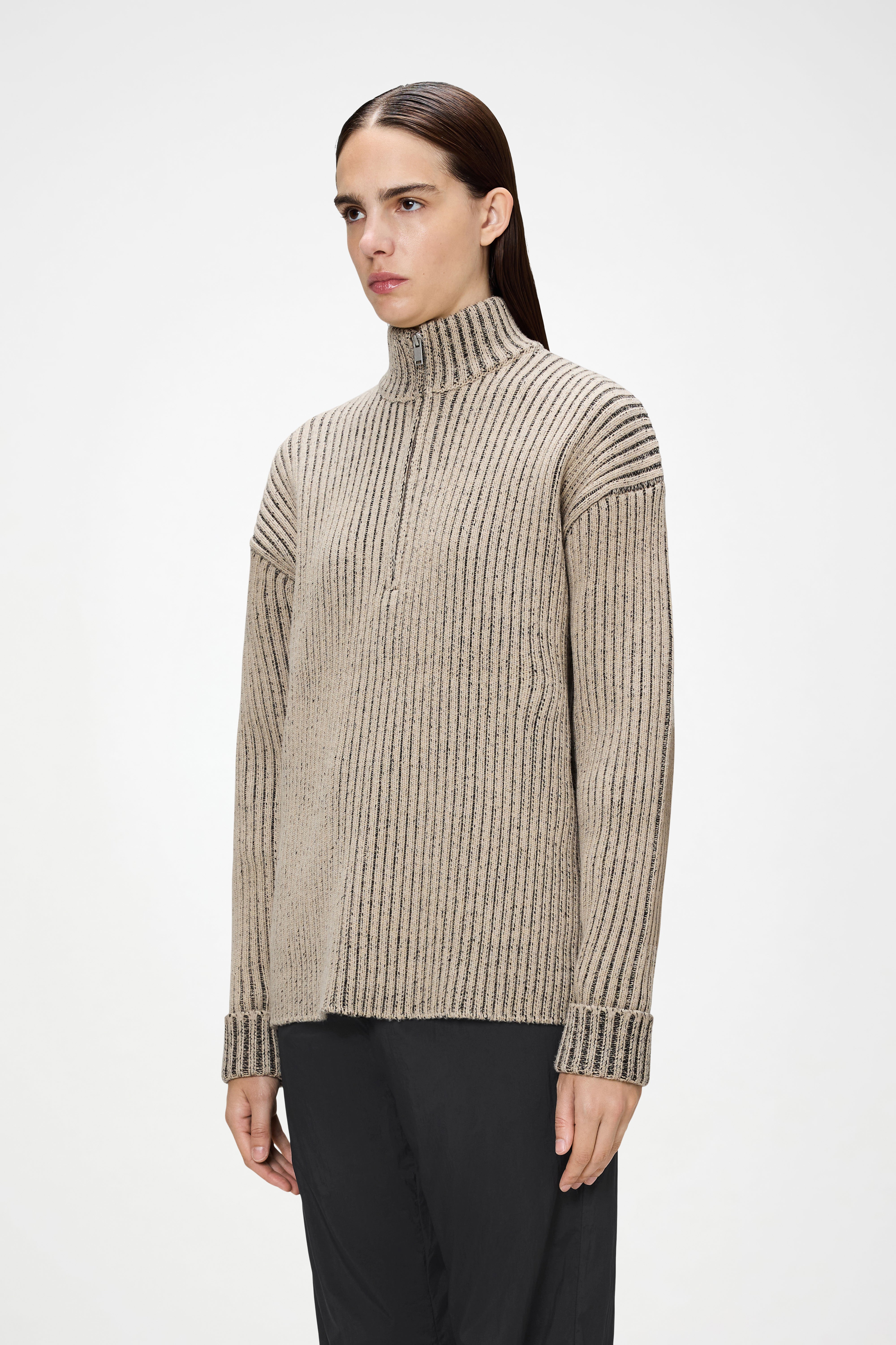 RAINS Sapa Half Zip Knit Beige/Black Long Sleeve