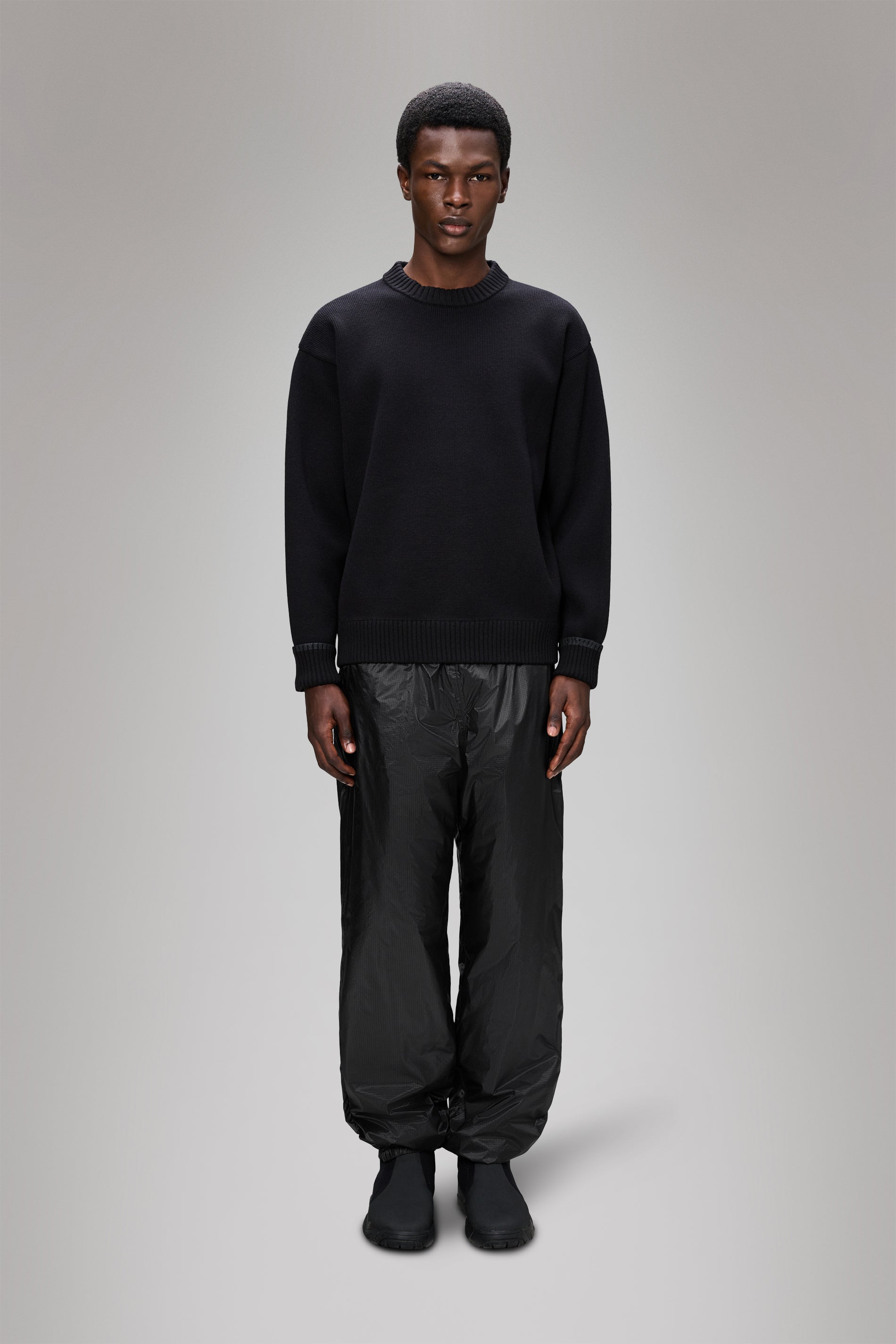 RAINS Sapa Knit Crew Neck Black Crew Neck