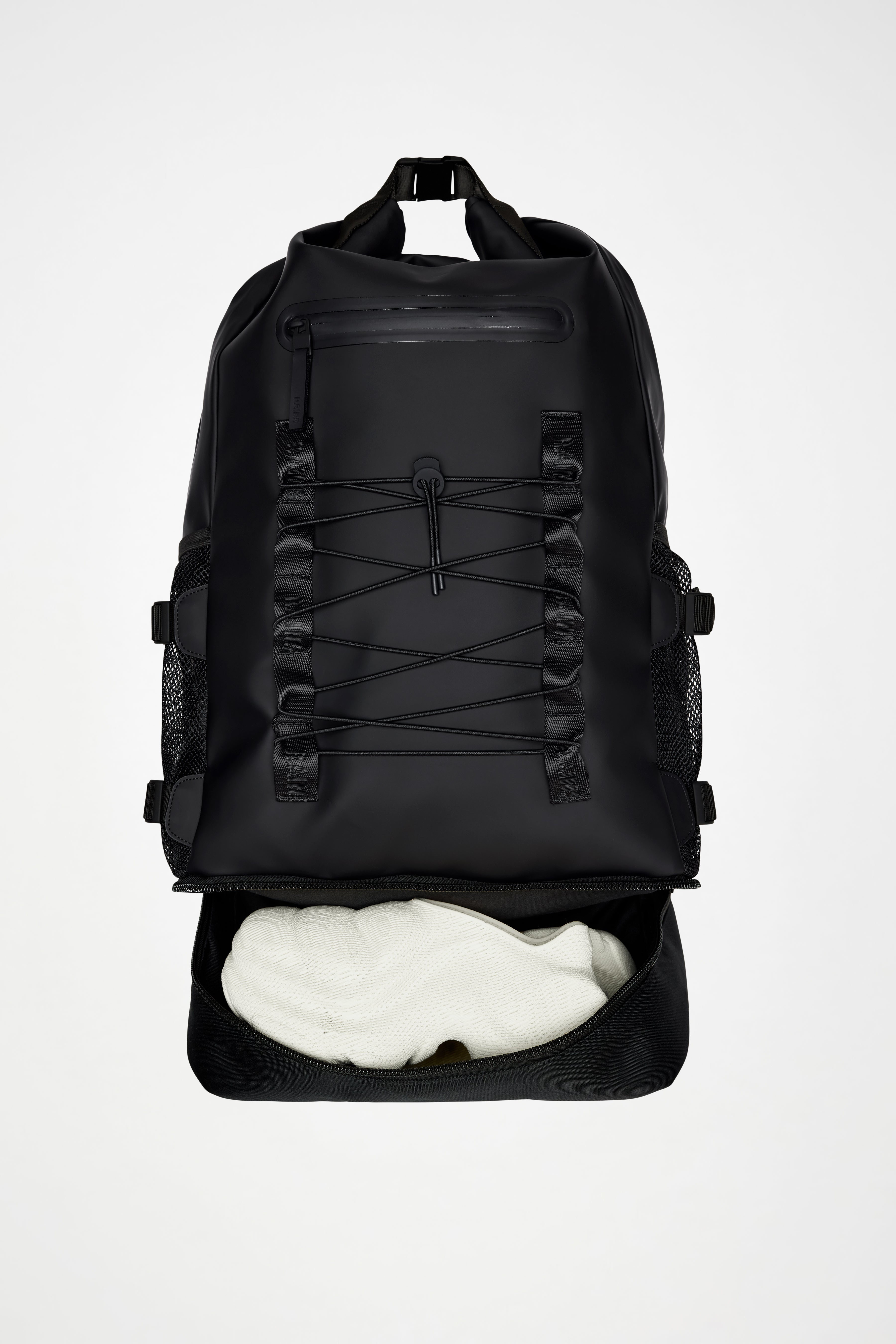 RAINS Trail Mountianeer Rolltop Large Black Backpack