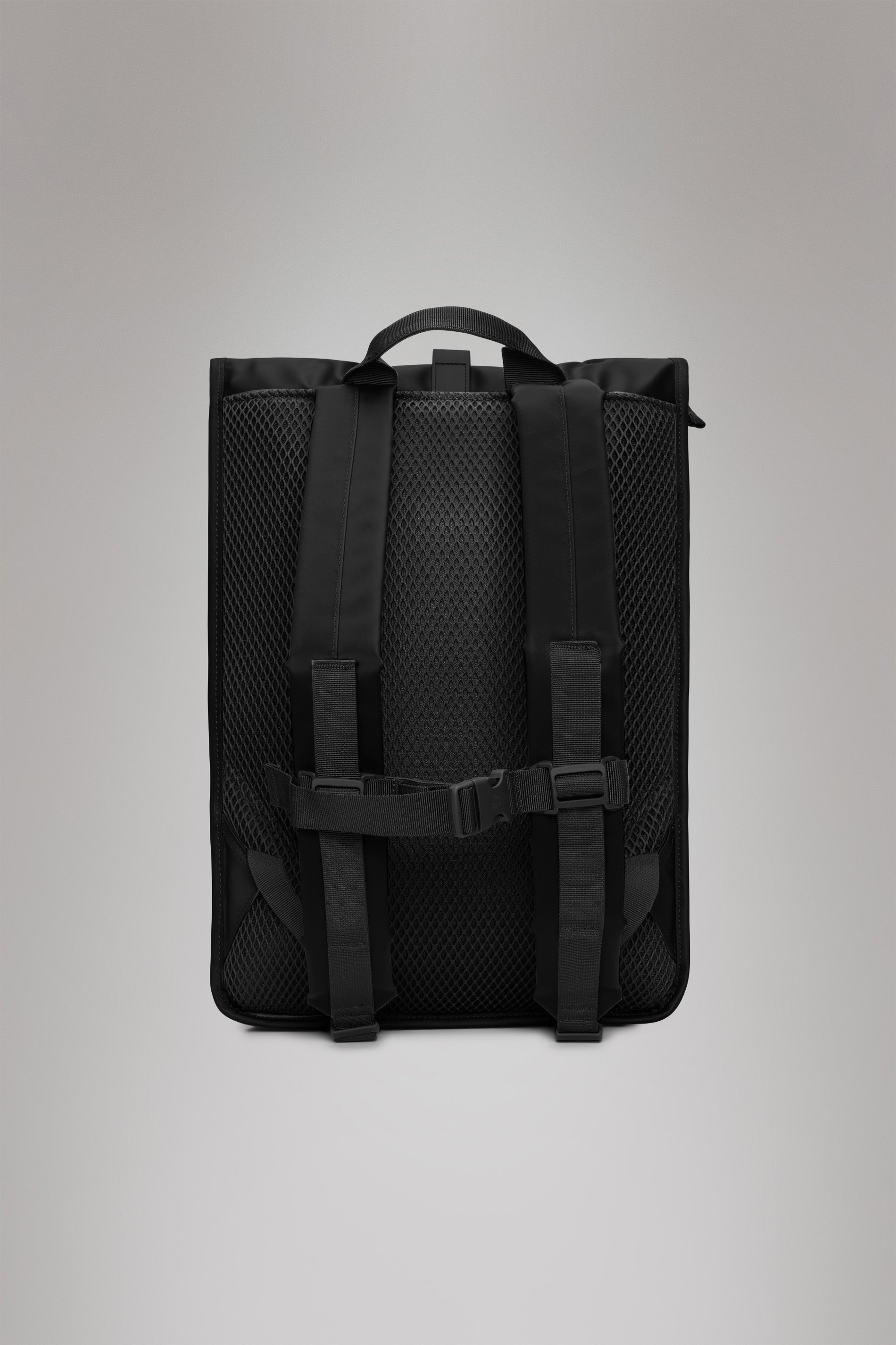 RAINS Rolltop Rucksack Black Grain 17L H60 x D11 x W32 cm Backpack