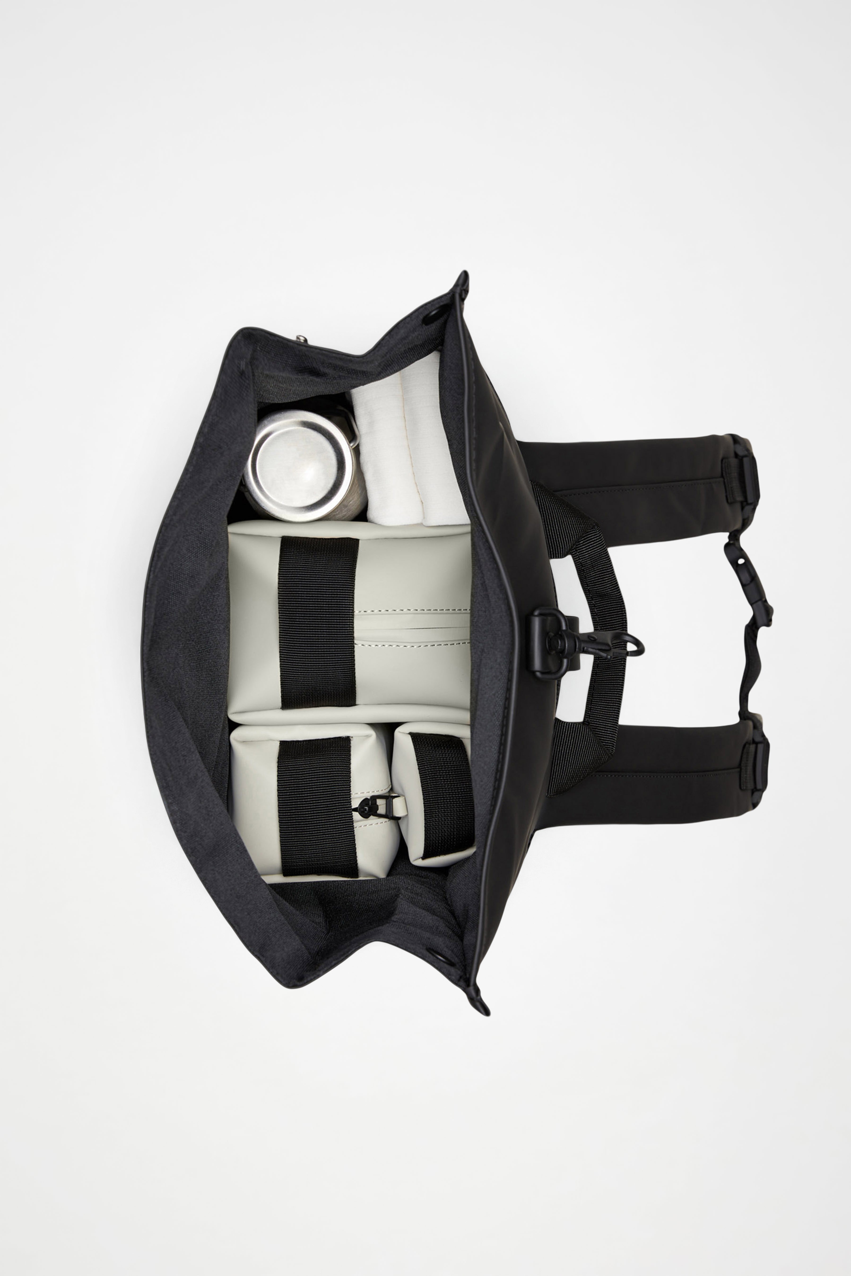 RAINS Rolltop Rucksack Daze 17L H60 x D11 x W32 cm Backpack
