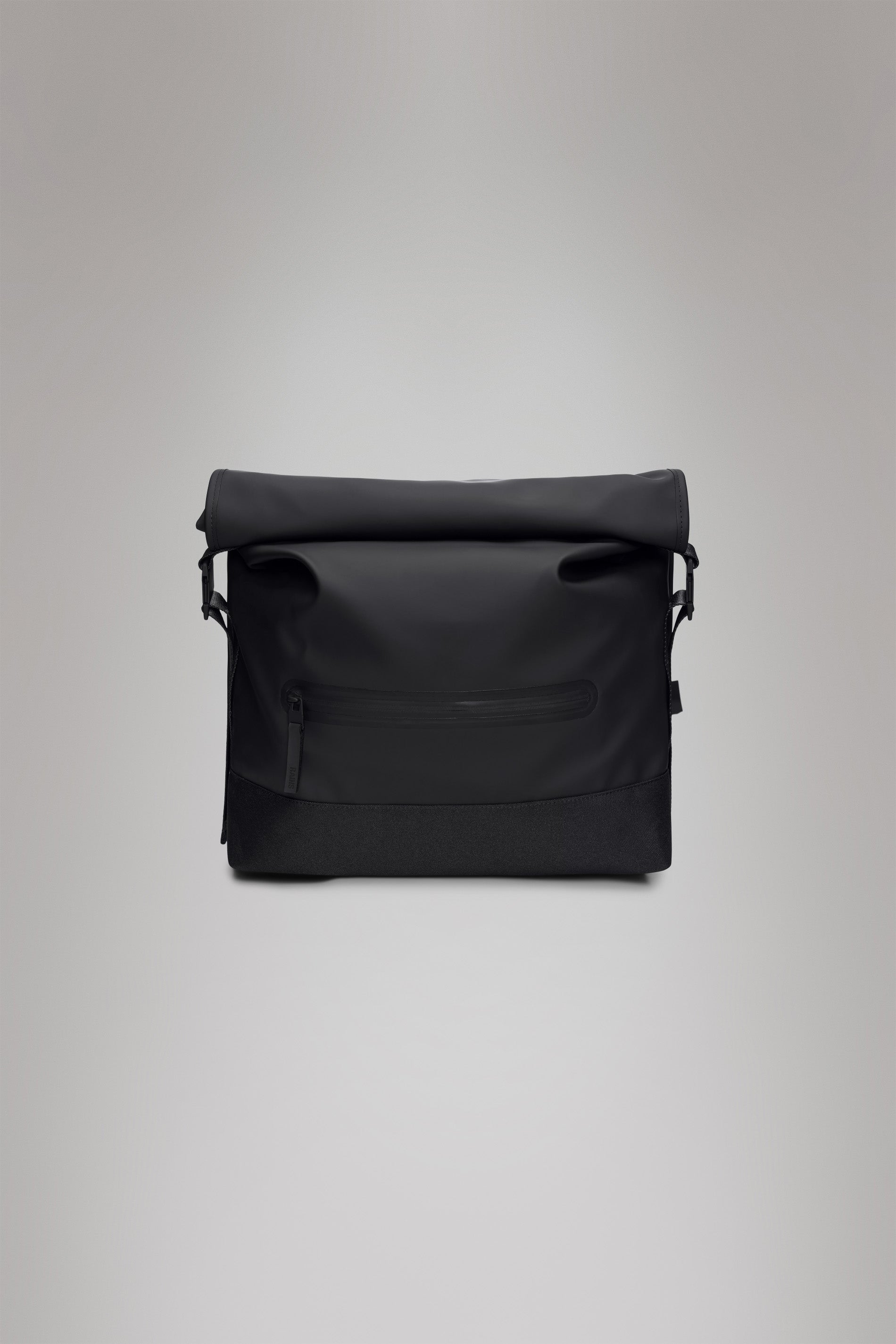 RAINS Trail Rolltop Messenger Bag Black 13L H33 x D12 x W39 cm Messenger