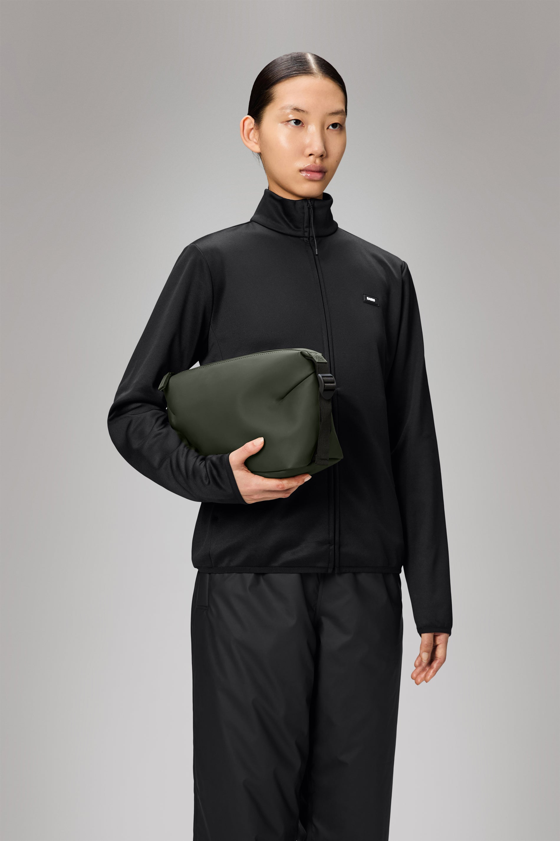 RAINS Hilo Wash Bag Green 5.50L H18 x D12 x W26 cm Wash Bag