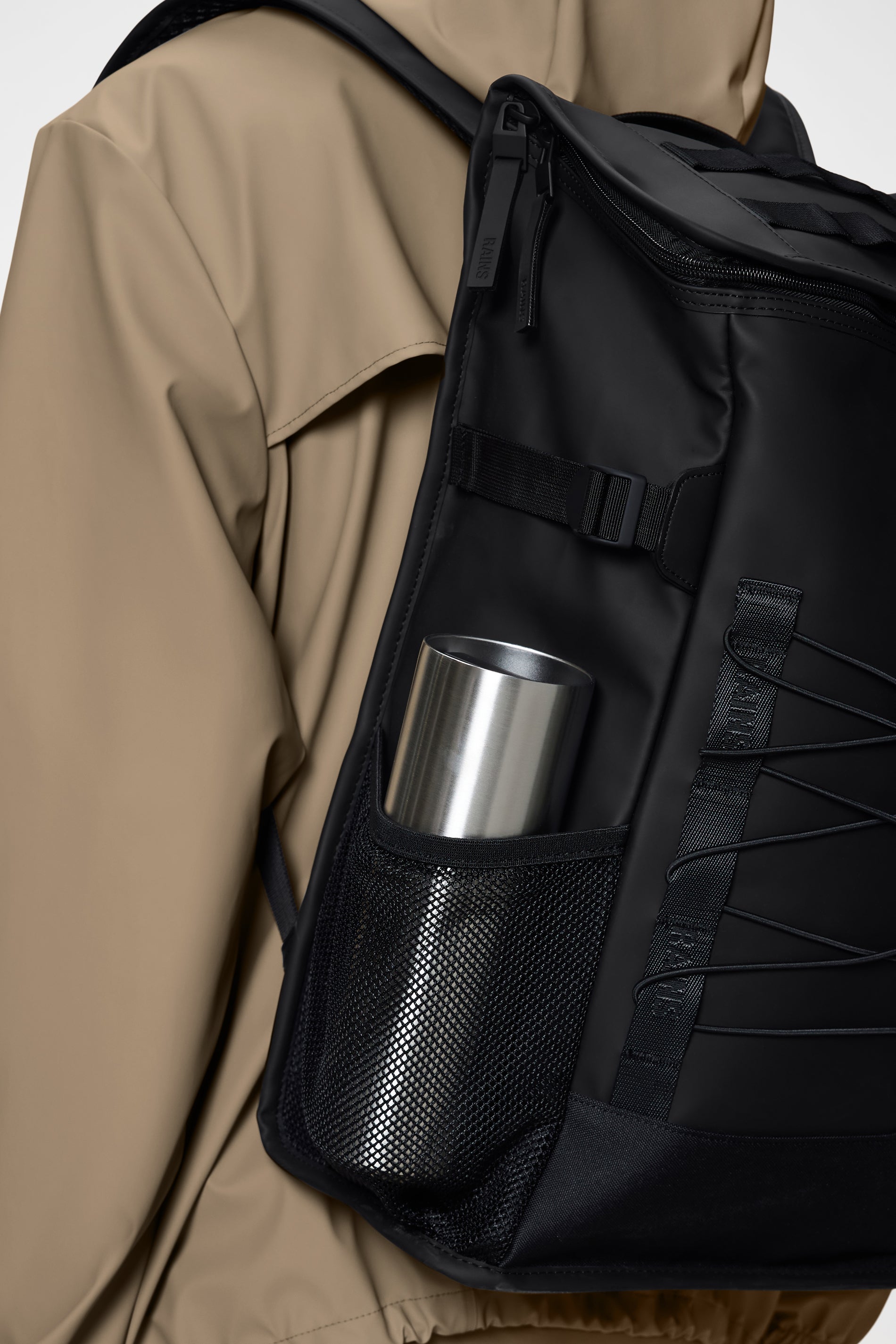 RAINS Trail Mountaineer Bag Black Backpack