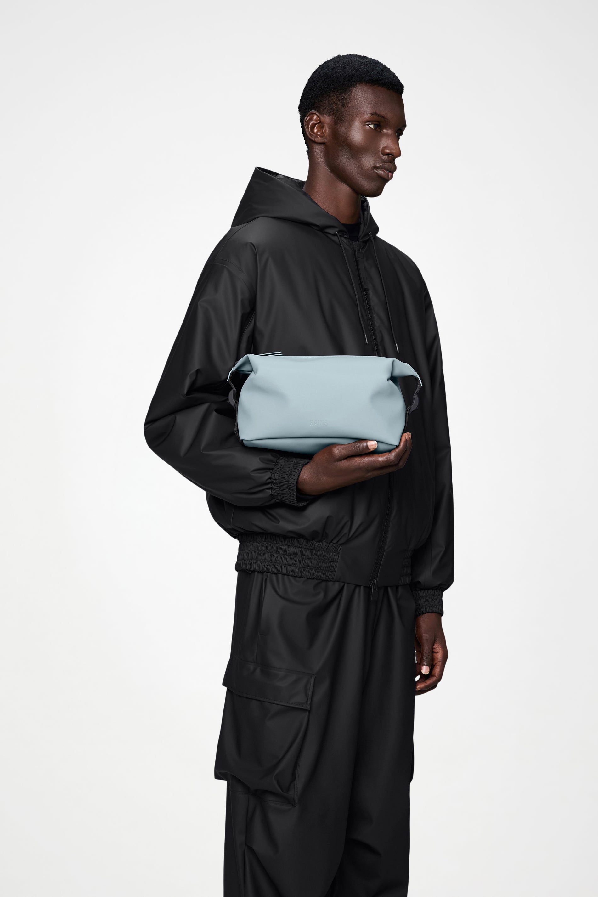 RAINS Hilo Wash Bag Pool 4.40L H15 x D13 x W26 cm Wash Bag