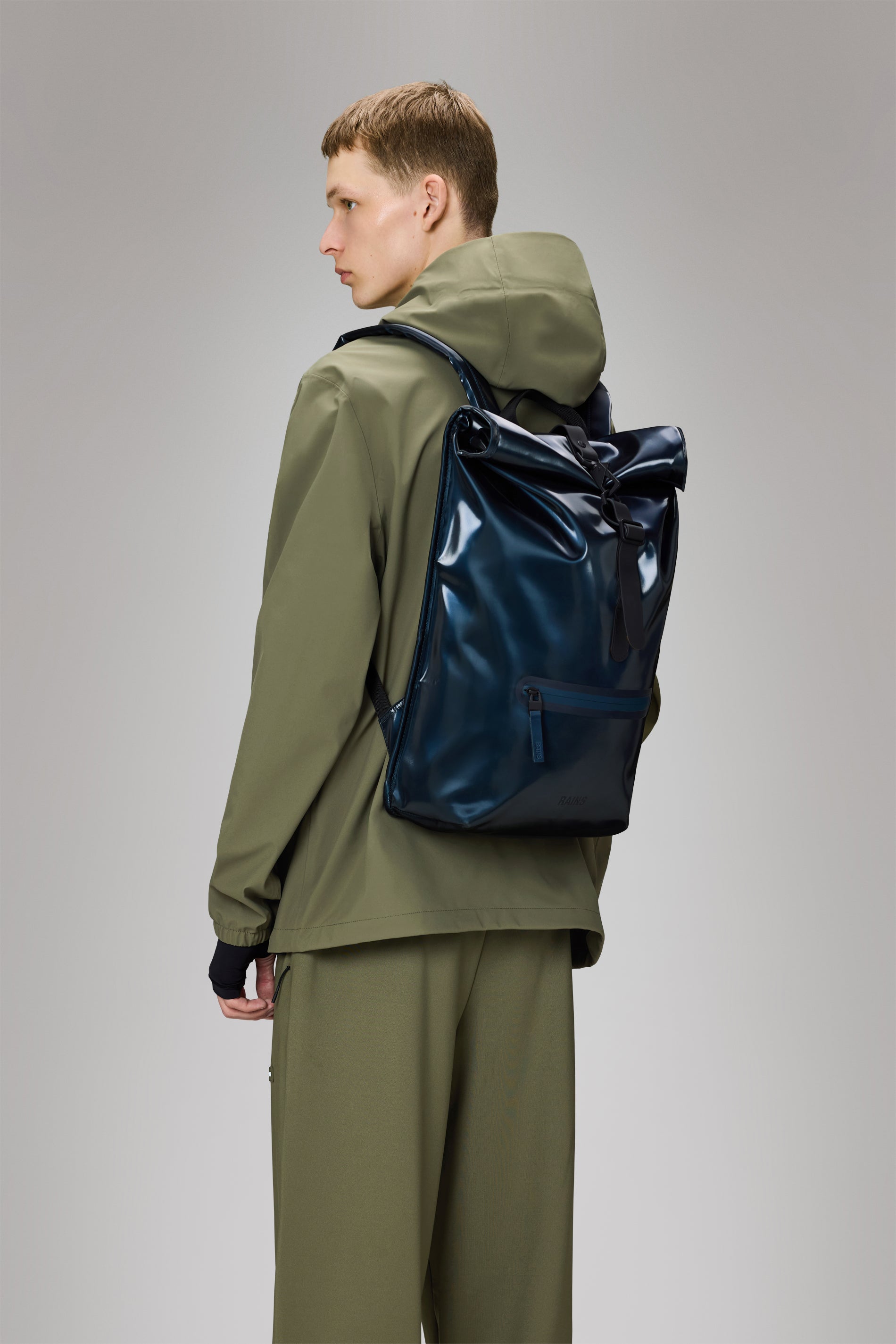 RAINS Rolltop Rucksack Spill 17L H60 x D11 x W32 cm Backpack