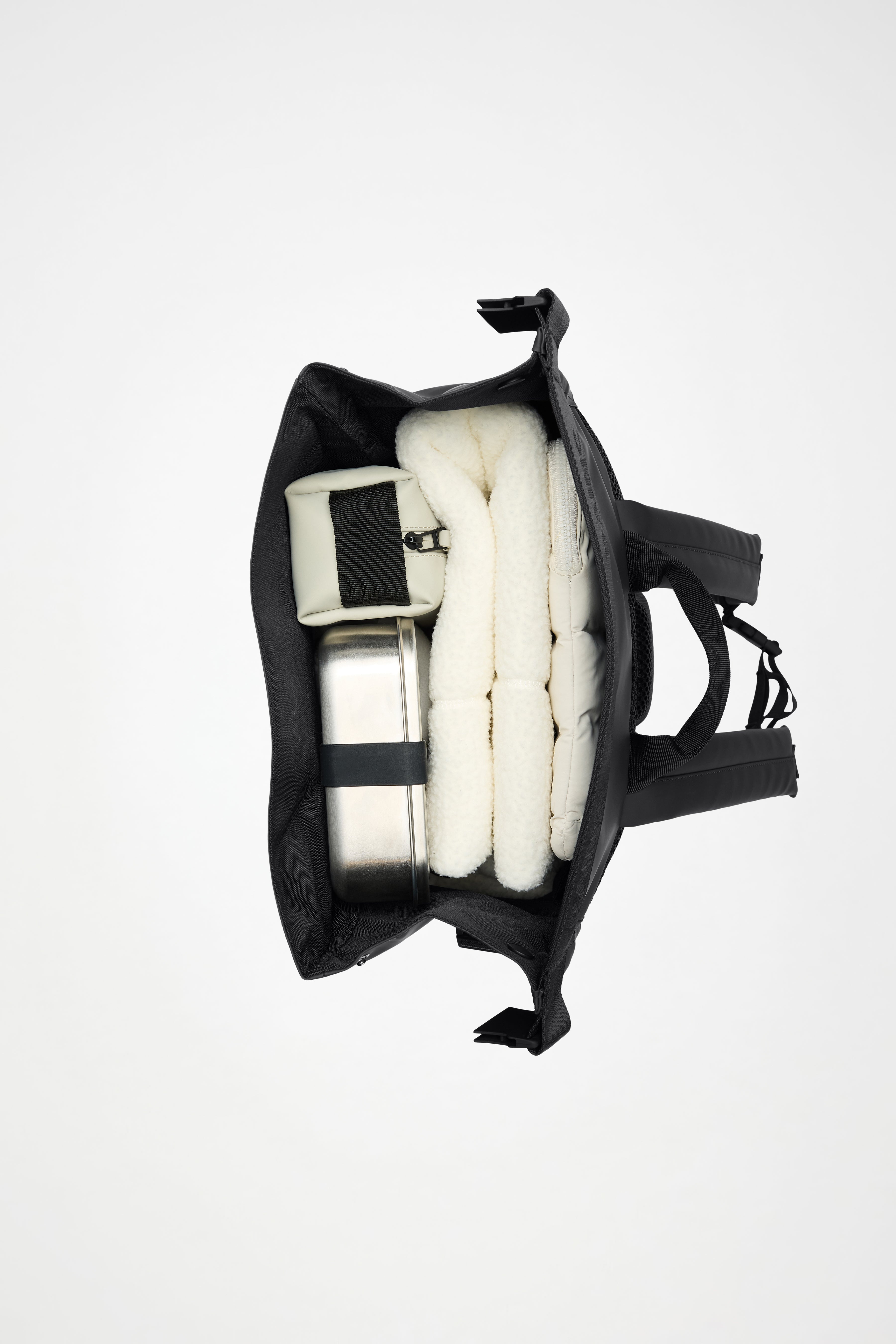 RAINS Trail Mountaineer Rolltop Pool Backpack