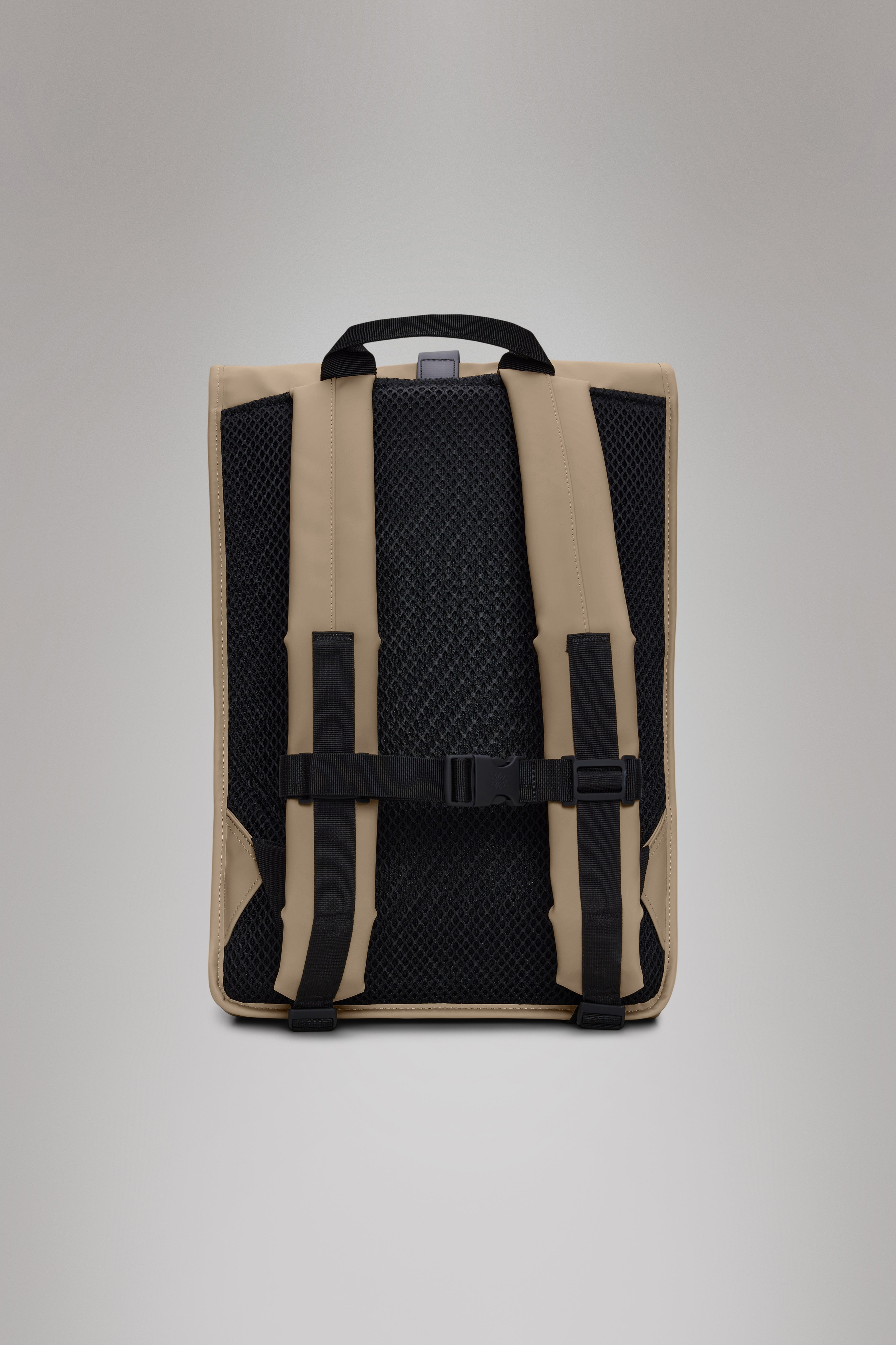 RAINS Rolltop Rucksack Beige 17L H60 x D11 x W32 cm Backpack