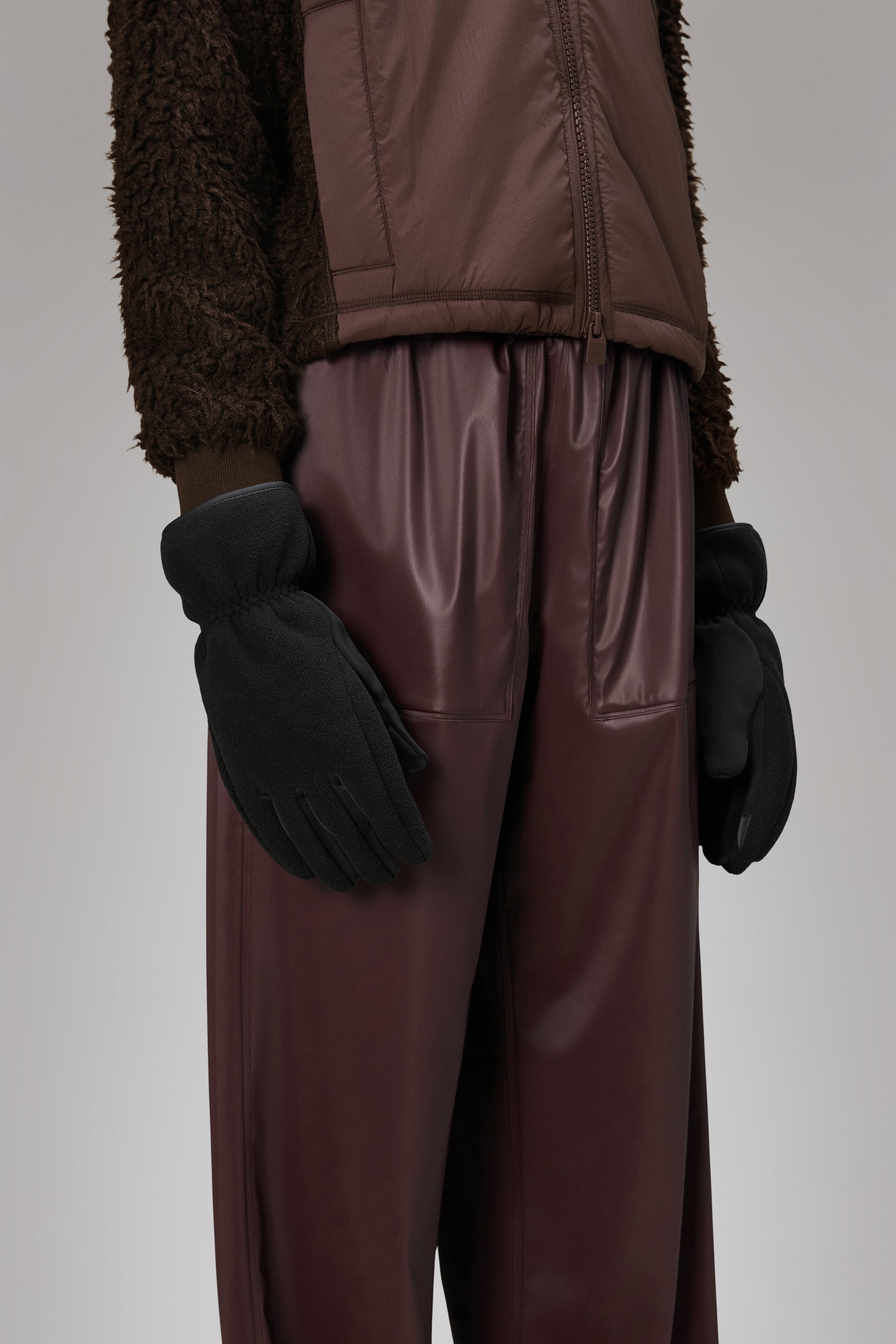 RAINS Heavy Fleece Gloves Black Gloves