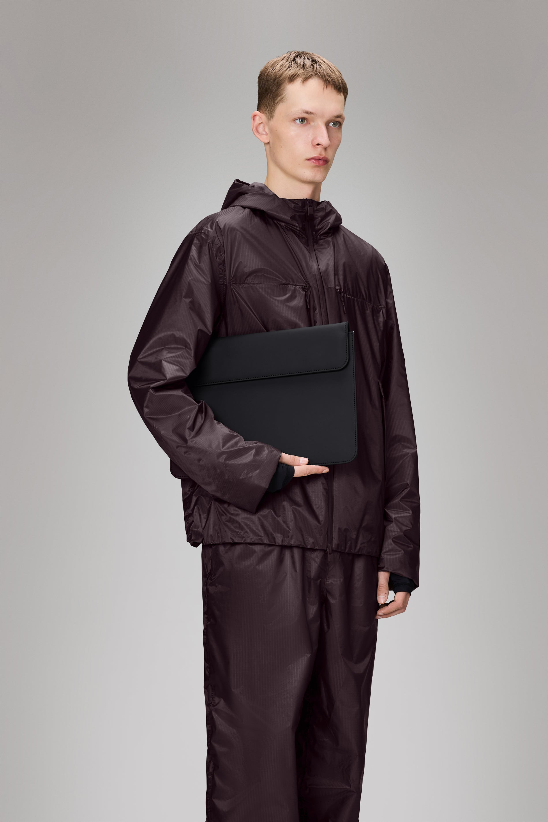 RAINS Laptop Portfolio 13″/14″ Black 0.50L H27 x D0 x W36.50 cm Laptop Case