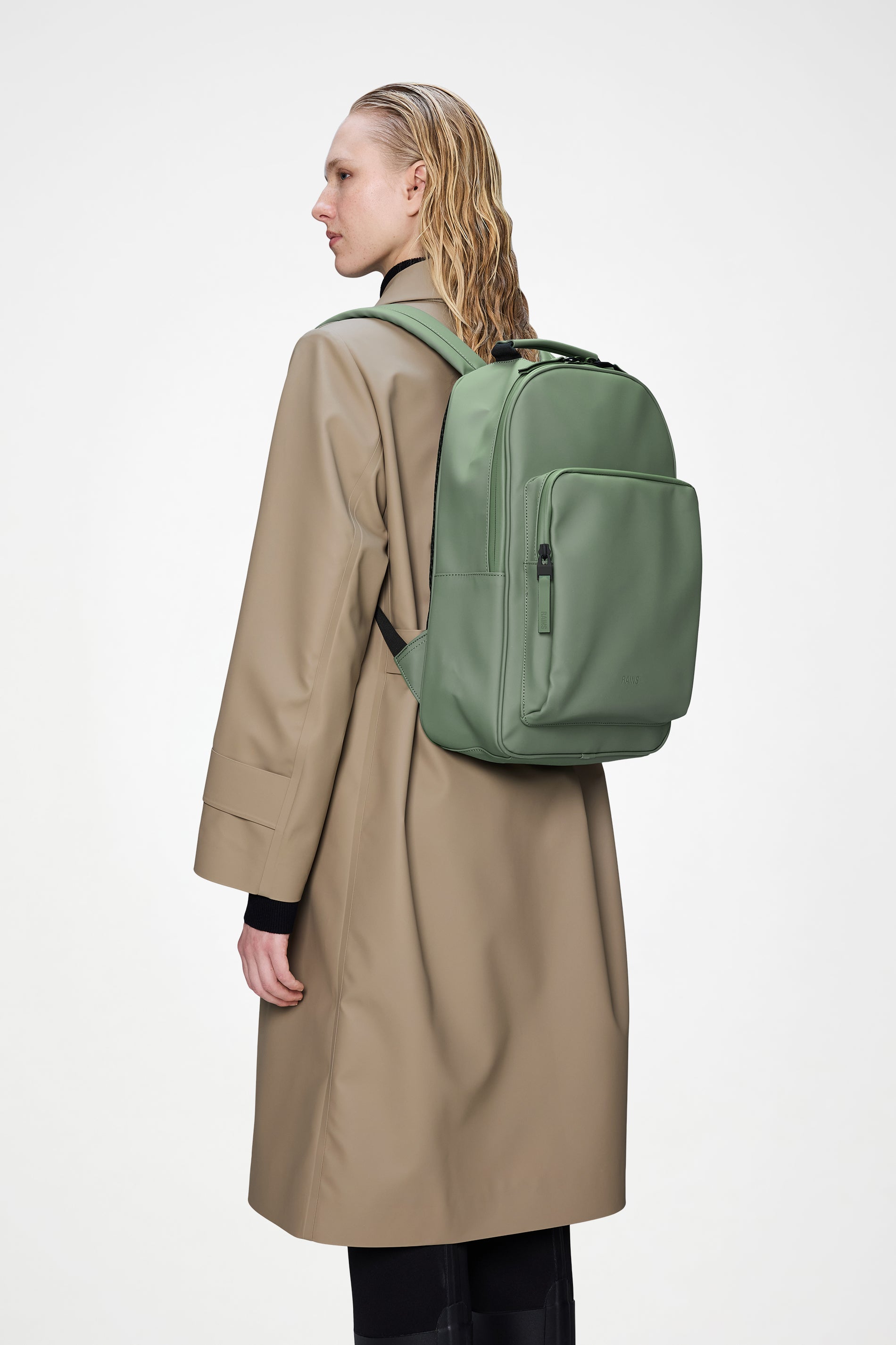 RAINS Book Daypack Large Well 16L H43 x D12 x W30 cm Backpack