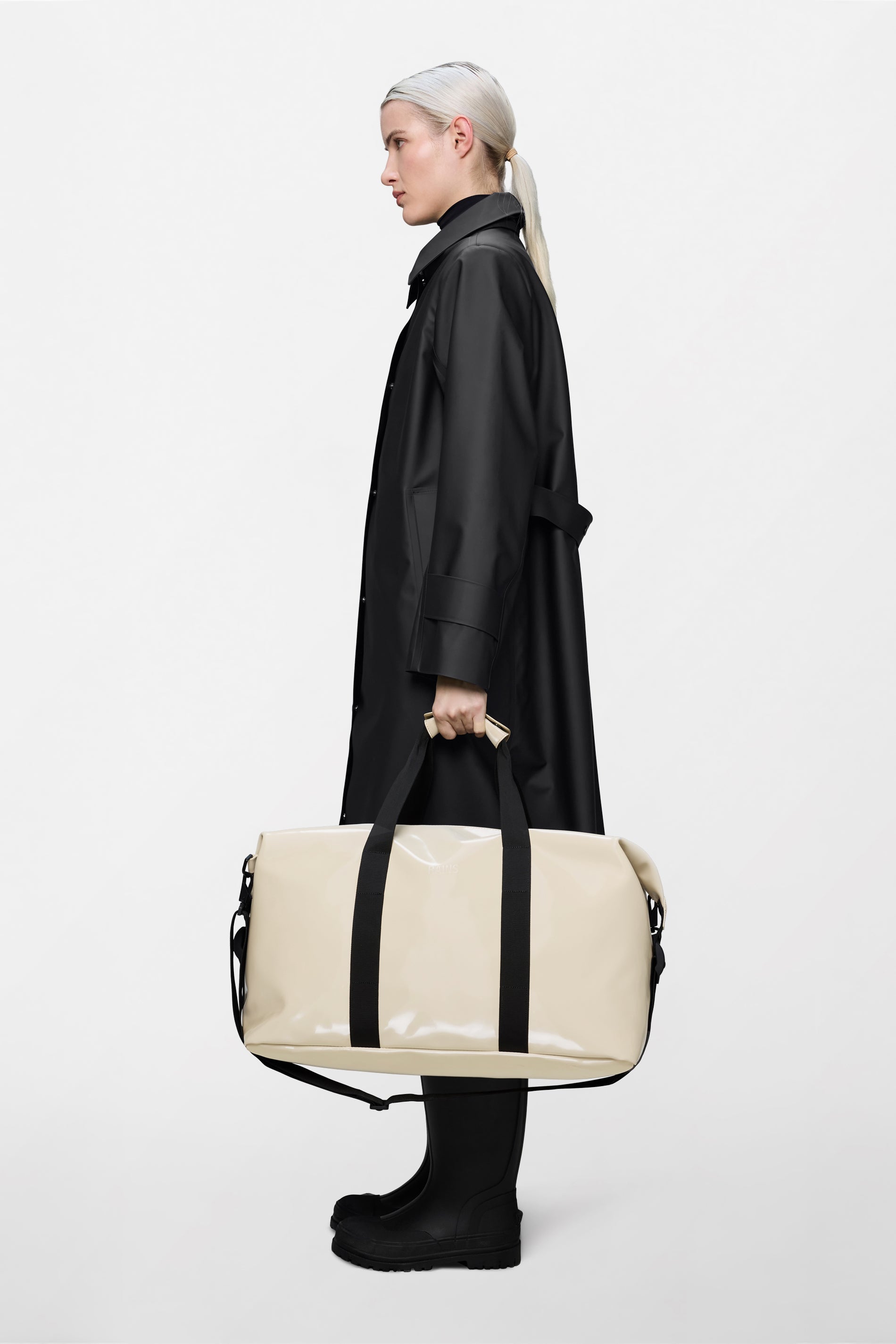 RAINS Hilo Weekend Bag Shore Weekender