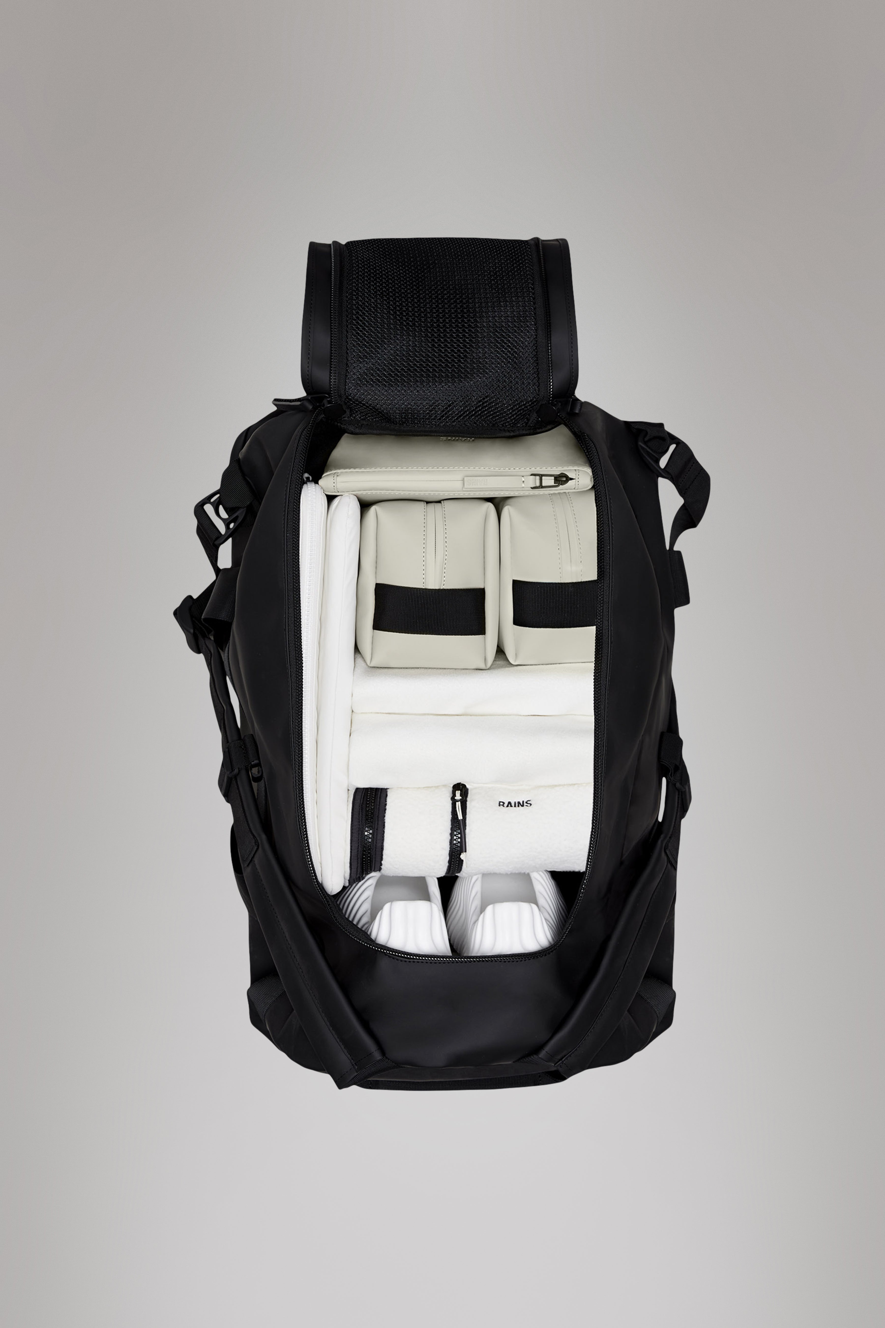 RAINS Texel Duffel Bag Small Green 43L H28 x D28 x W55 cm Duffel