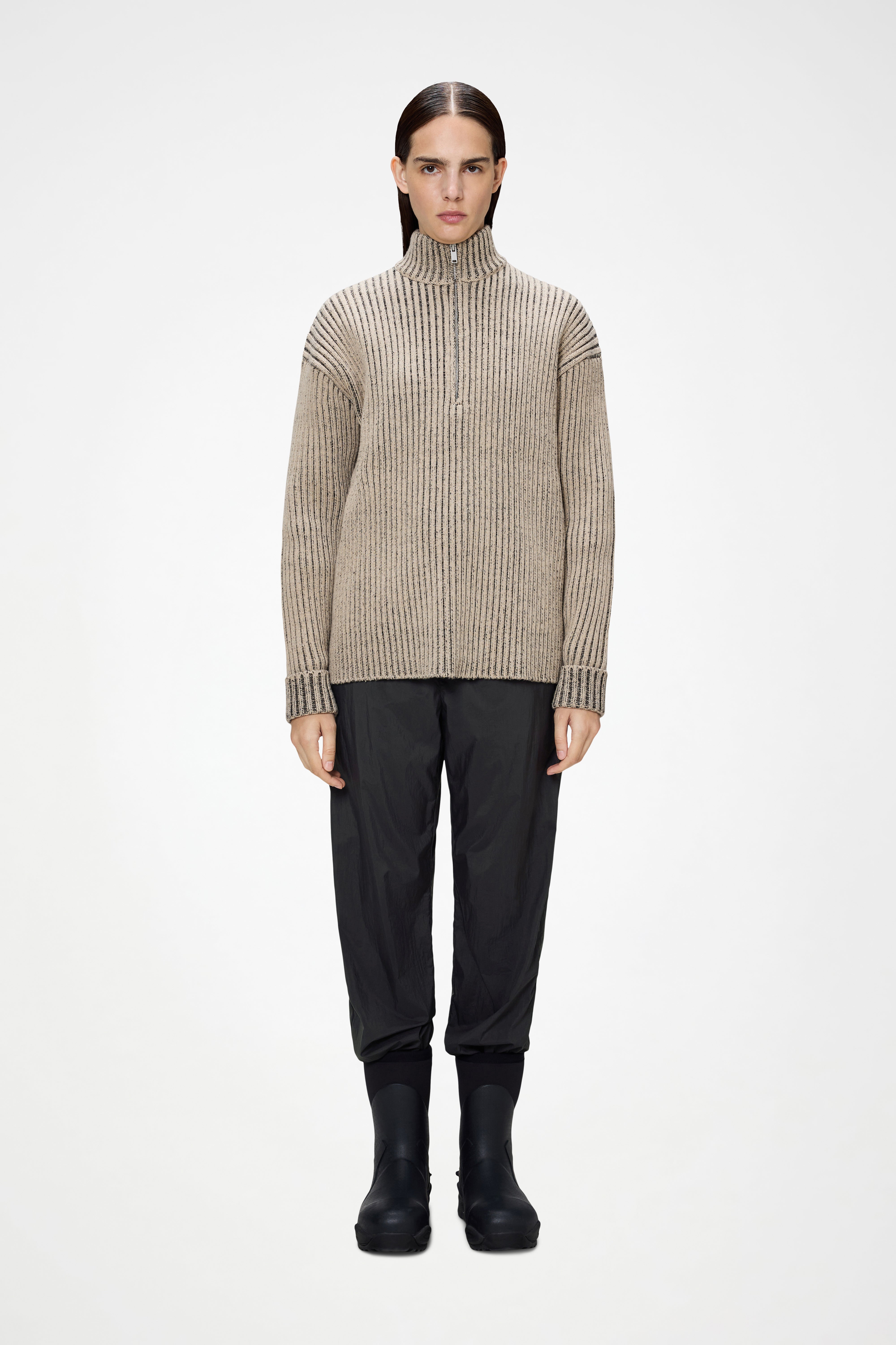 RAINS Sapa Half Zip Knit Beige/Black Long Sleeve